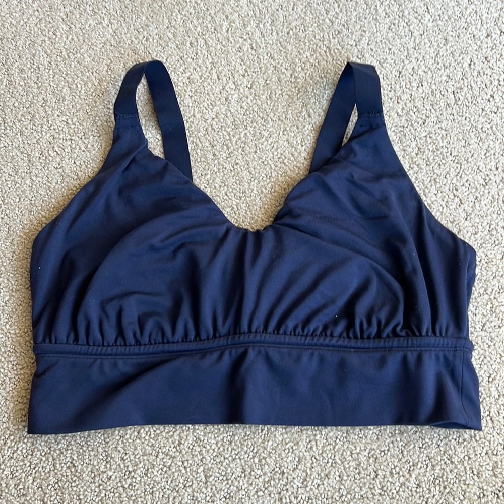 Aerie Chill Play Move Twist Back Bra
